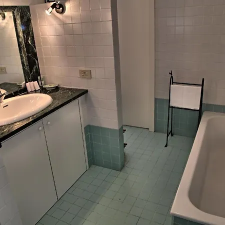Haustierfreundliches Glicini Mit Pool Und Aussicht * Ostra