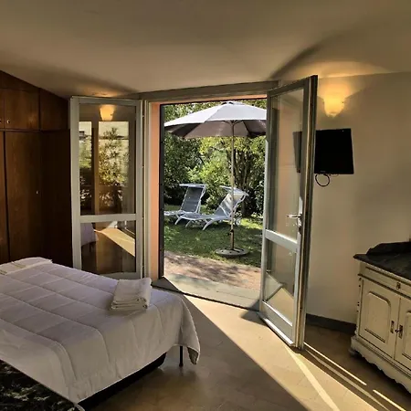 Haustierfreundliches Glicini Mit Pool Und Aussicht Holiday home